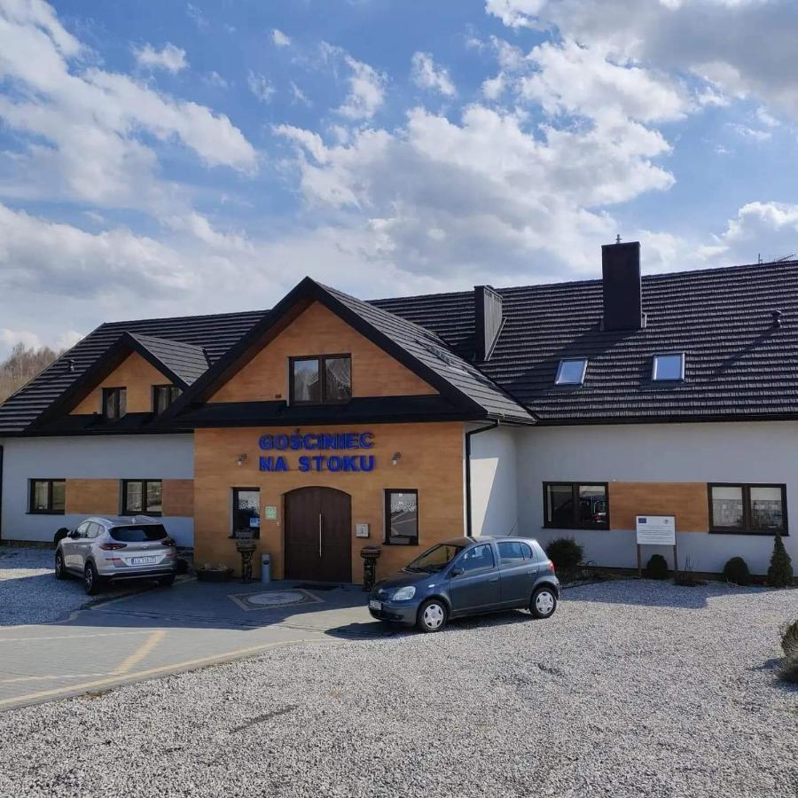Gosciniec Na Stoku Pokoje 2,3,4 Osobowe, Cisza, Spokoj, Widok Na Stok Narciarski, Lasy, Laki Bobliwo Exteriör bild