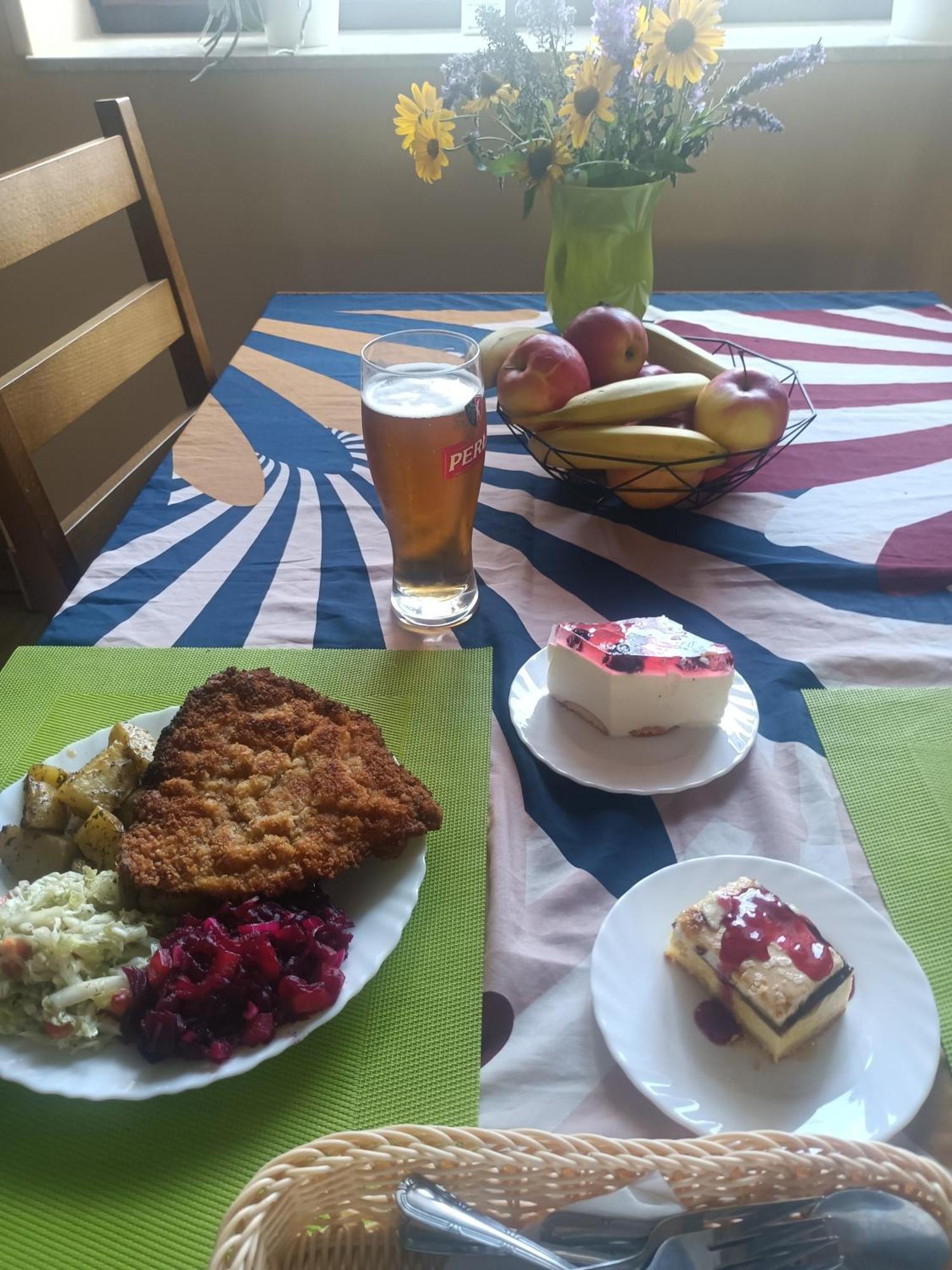 Gosciniec Na Stoku Pokoje 2,3,4 Osobowe, Cisza, Spokoj, Widok Na Stok Narciarski, Lasy, Laki Bobliwo Exteriör bild